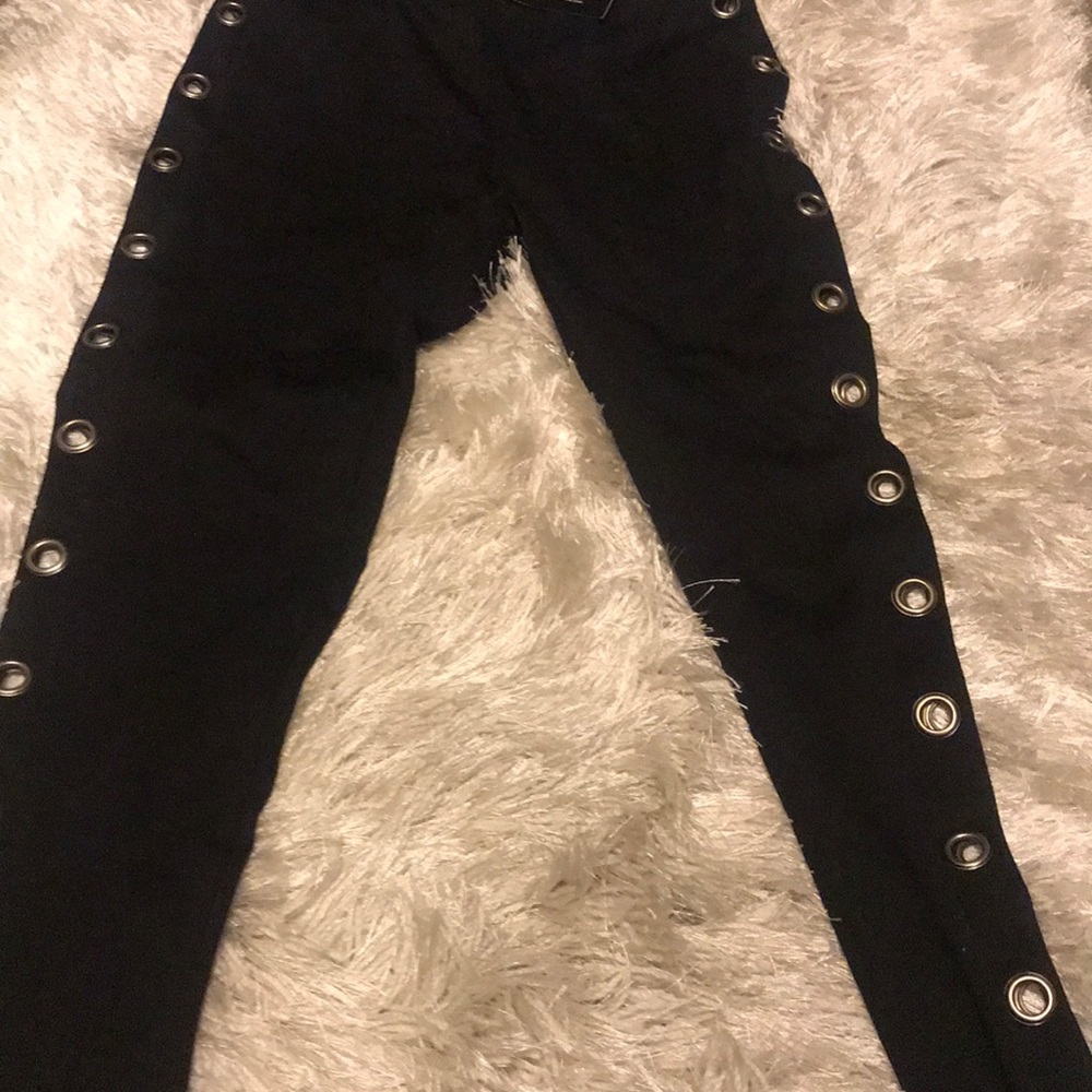 Fashion nova leggings